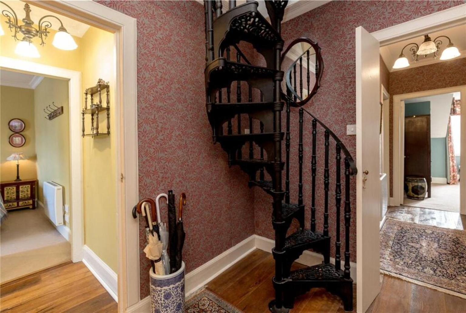 Stunning 5Br Royal Mile Penthouse Apartment Edinburgh Luaran gambar